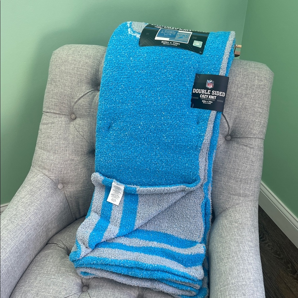 NFL Blue Cozy Knit Blanket Detroit Lions